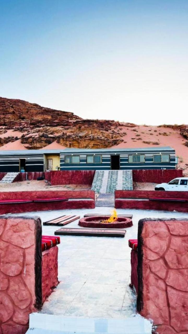 Wadi Rum Camp Stars & Jeep Tour Hotel Exterior foto