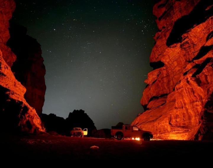 Wadi Rum Camp Stars & Jeep Tour Hotel Exterior foto