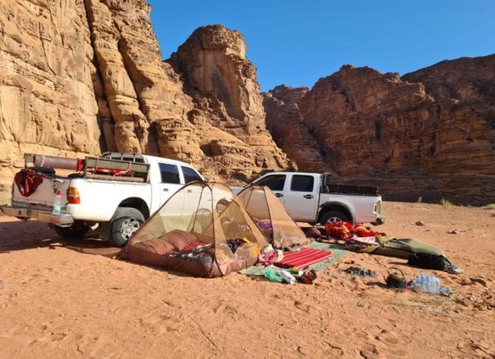 Wadi Rum Camp Stars & Jeep Tour Hotel Exterior foto